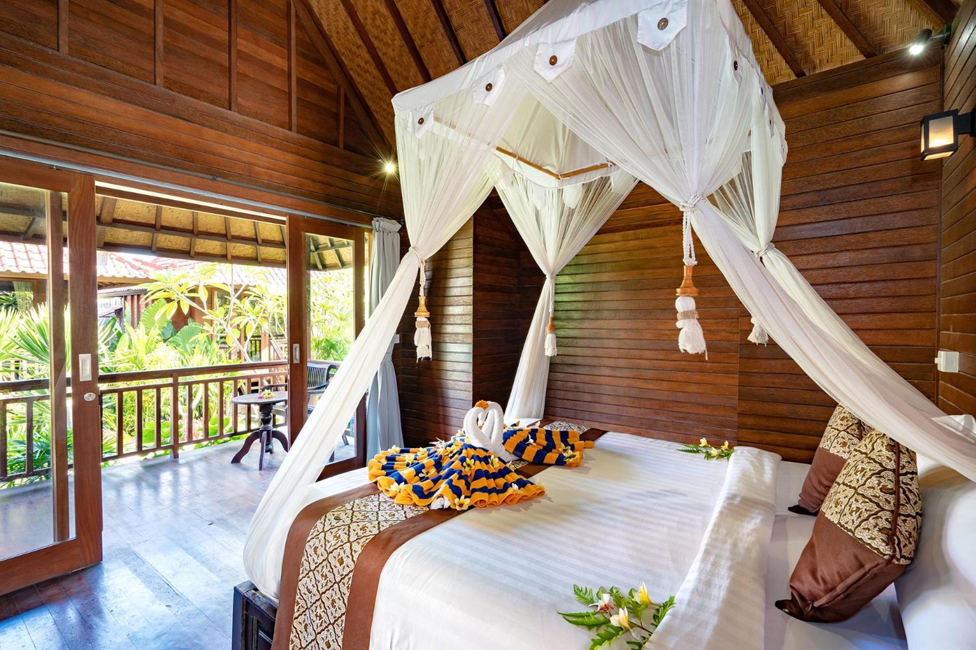Karang Mas Lembongan Hotel นูซาเลมโบงัน ภายนอก รูปภาพ